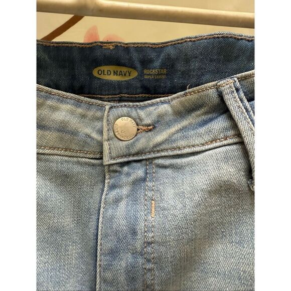 Old Navy Rockstar Light Color Floral Design Jean Size 12 - Picture 2 of 6